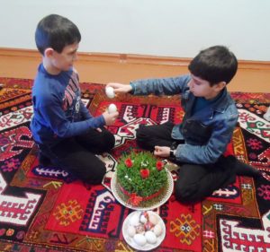 Yumurta_döyüşdürmək