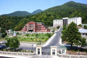 azerbaycanin-kuzeybati-bolgesinde-kis-turizm-merkezi-olarak-bilinen-002
